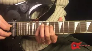 Expanding The Fretboard TUTORiAL