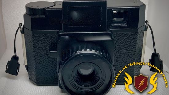 Holga Photography: The Holga 120N/120GN Camera