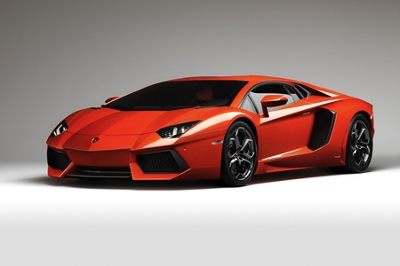 Lamborghini-Aventador LP700