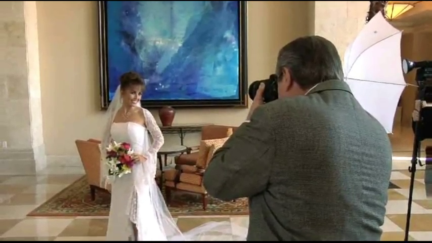 Kelby Training: Wedding Portraits - Classical Lighting and Posing Techniques [repost]