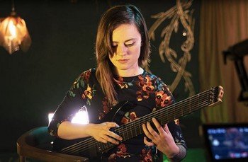 JamPlay - Sarah Longfield : Modern Extended Range Guitar screenshot JamPlay - Sarah Longfield : Modern Extended Range Guitar screenshot